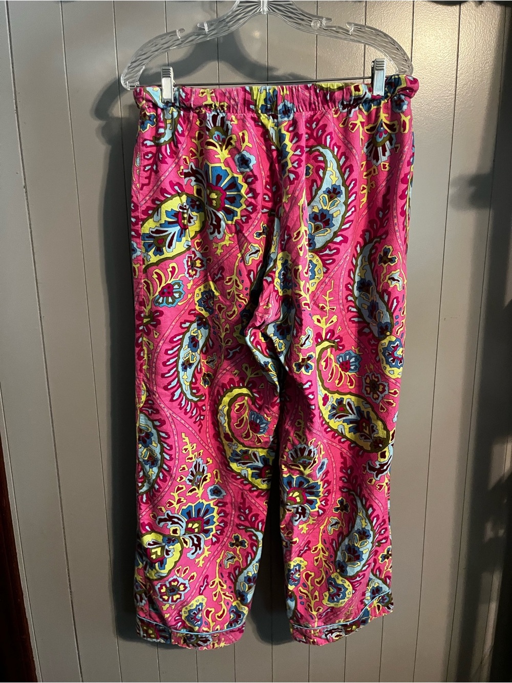 Nick & Nora vibrant pink paisley flannel pajama set - Picture 4 of 7